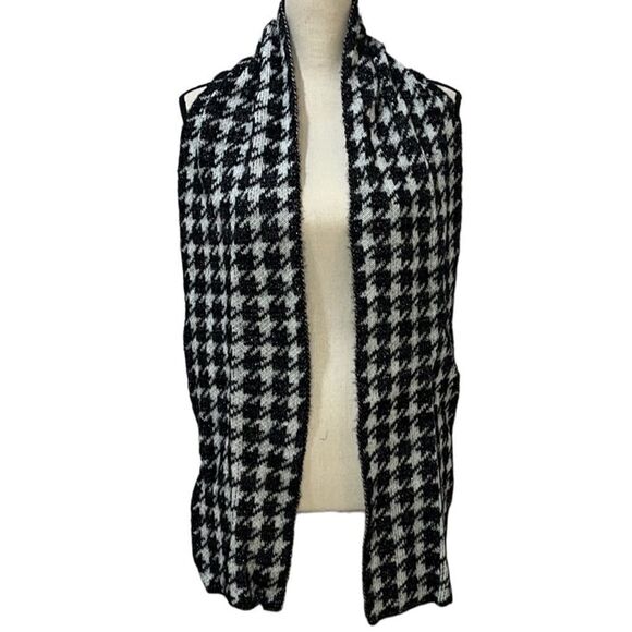 Ashley Stewart Metallic Houndstooth Infinity Scarf - Picture 5 of 9